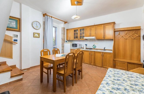 Cres Apartamento | Apartamento en Cres cerca de playa y centro