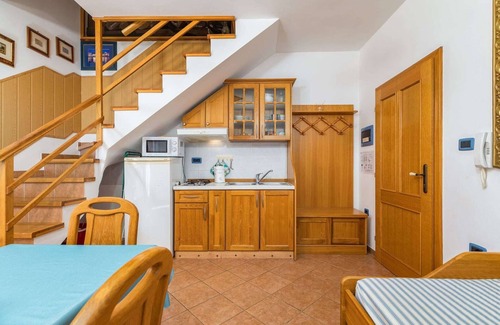 Cres Apartamento | Apartamento en Cres con vistas al mar