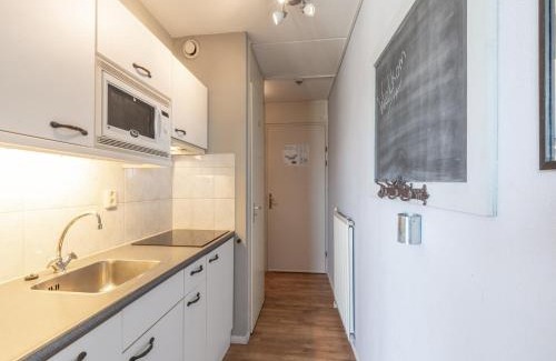 Julianadorp aan zee Apartamento | Apartment in Dunes with Stunning Views