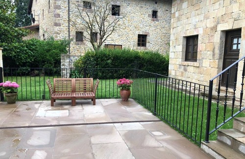 Santillana del Mar Apartamento | Apartment in Santillana del Mar - Cantabria
