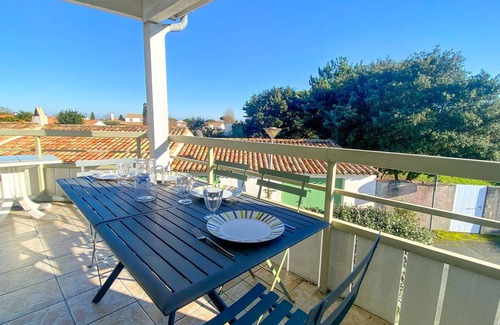 La Couarde-sur-Mer Apartamento | Apartment in residence with pool, and parking