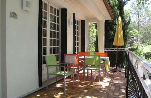 Les Arcs-sur-Argens Casa | Apartment in a small holiday complex