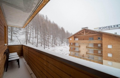 Allos Apartamento | Apartamento en Francia con Vistas y Piscina