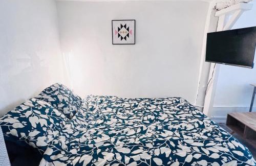 Troyes Apartamento | Apartment in Heart of Troyes