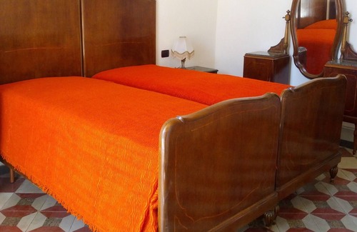 Vicoforte Apartamento | Alojamiento en casa de campo de 800 medio de parque privado - Langhe Monregalesi