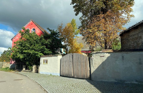 Cossebaude Apartamento | Apartment in HOFGOHLIS between Dresden, Meißen and Radebeul directly on the Elbe cycle path