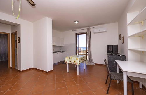 Piraino Apartamento | Apartment "In Villa Domenica 9" with Sea View, Balcony & Wi-Fi