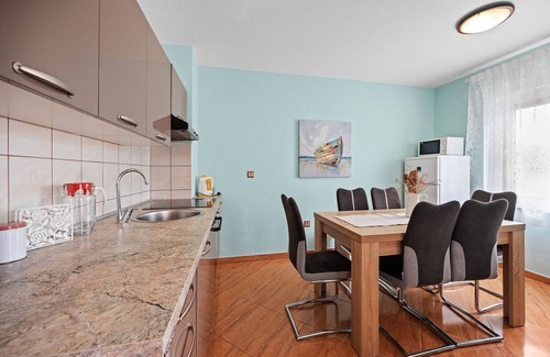 Suha Punta Apartamento | Apartamento en Kampor cerca de playa