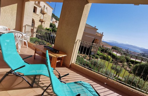 Corbara Apartamento | Apartment in L'île-Rousse, large T2, sea view, air conditioning, wifi