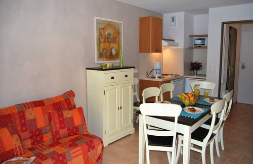 Barjac Apartamento | Apartamento en La Closerie con terraza