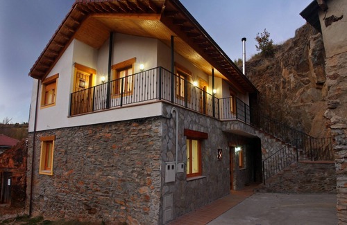 La Omanuela Apartamento | Apartamento en Riello cerca del Lago Omaño