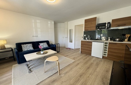 Maillets - Bellevue Apartamento | Estancia elegante con jardín en el Loira