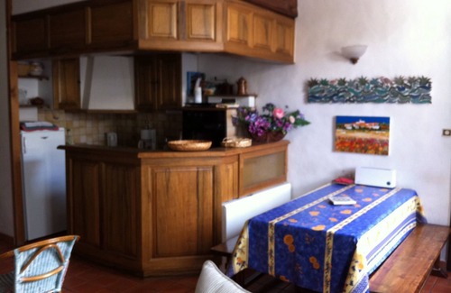 Embrun Apartamento | Apartamento en un edificio protegido, en el centro de Embrun, 2 dormitorios