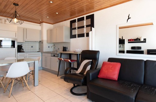 Mariakerke Apartamento | Apartamento en Mariakerke con Vistas al Mar