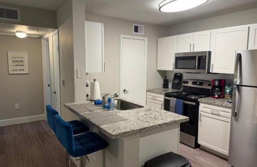 Astrodome Apartamento | Apartment in Medical Center near NRG Free Parking