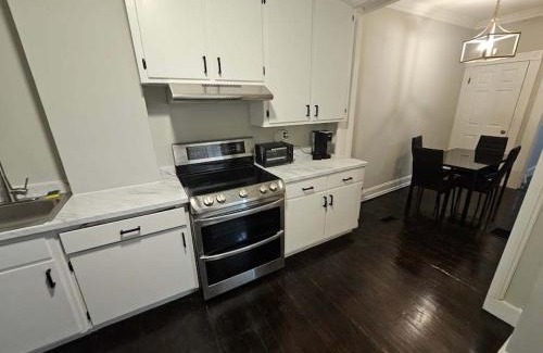 Middletown Apartamento | Apartment in Middletown-Wesleyan102