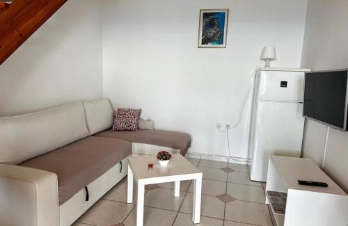 Susica Apartamento | Apartment in Murter with sea view, terrace, air conditioning, W-LAN 5026-1