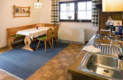 Neuschoenau Apartamento | Apartamento en Neuschönau cerca del sendero