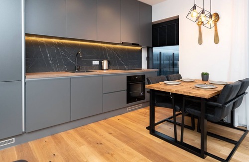 Kesklinn Apartamento | Apartment in new 20-story Manhattan-style building in the city center.