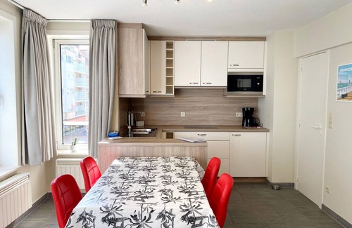Nieuwpoort-aan-Zee Apartamento | Apartment in Nieuwpoort Near the Beach