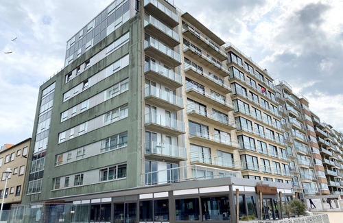 Nieuwpoort-aan-Zee Apartamento | Apartment in Nieuwpoort Near the Beach