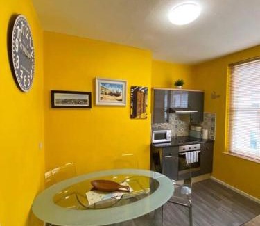 Old Town Hastings Apartamento | Apartment in Old Town near the beach