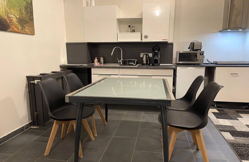 Pellingen Apartamento | Apartamento en Pellingen para familia