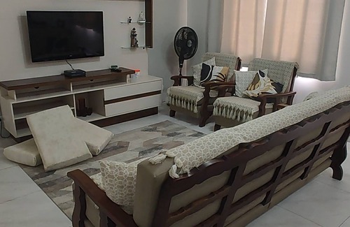 Jardim Praiano Apartamento | Apartment in Praia da Enseada 70 meters from the sea
