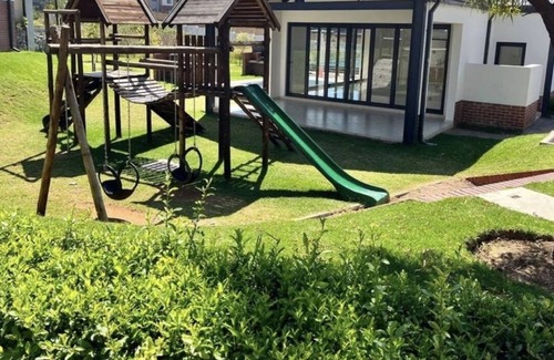 Randpark Ridge Apartamento | Apartment in randburg