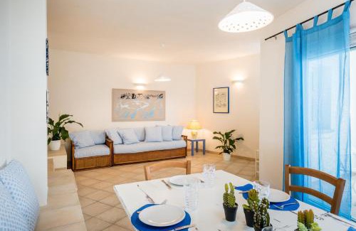 Baia Caddinas Apartamento | Apartment in S'Abba e Sa Pedra complex with pool