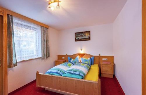 See Apartamento | Apartment in See near Ski Slopes