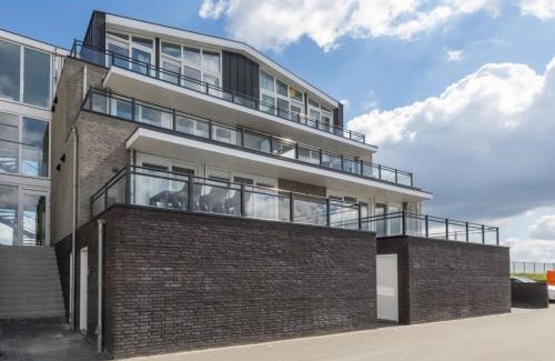 Sint-Annaland Apartamento | Apartment in Sint-Annaland with Water Views