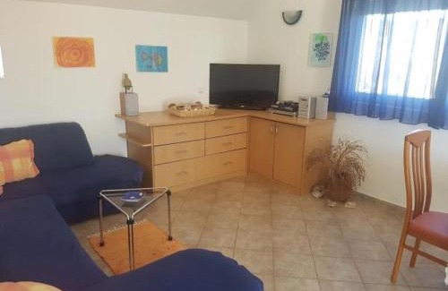 Slatine Apartamento | Apartment in Slatine with sea view, terrace, air conditioning, WiFi 5147-1