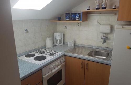 Slatine Apartamento | Apartment in Slatine with sea view, terrace, air conditioning, WiFi 5147-1