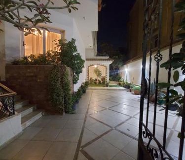 6th of October City Apartamento | Apartment in Standalone villa with spacious terrace families only