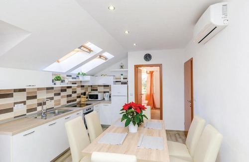 Kobas Apartamento | Apartment in Ston