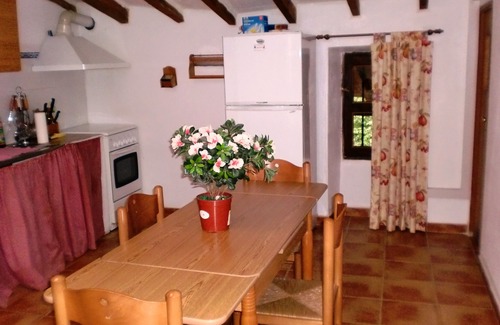 Lloseta Casa | Alojamiento en casa señorial de piedra con piscina y wifi a 2 km de Inca
