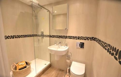 East Wittering Apartamento | Apartment in the heart of East Wittering Village