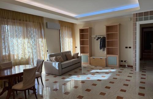 Quartiere XX Ardeatino Apartamento | Apartment in the heart of EUR