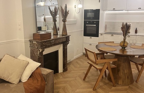 Barbatre Apartamento | Apartment in the heart of the historic center-Champagne Maisons and city center
