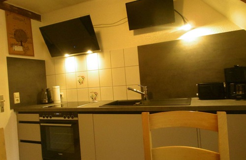 Grossheppach Apartamento | Apartment in the Schnakenstich, 80 m², 2 bedrooms, living room, eat-in kitchen...
