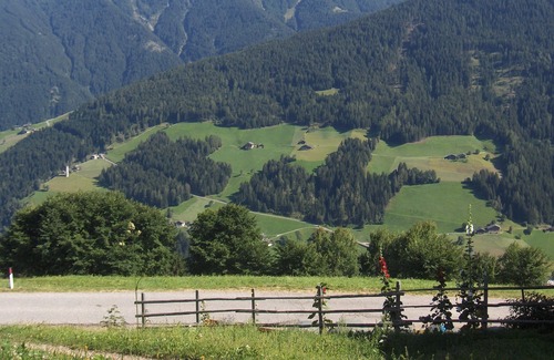 Santa Valburga Apartamento | Apartment in the Ulten Valley Nikolaus