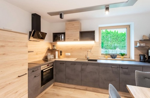 Umhausen Apartamento | Apartamento en Umhausen con jardín y zona de barbacoa