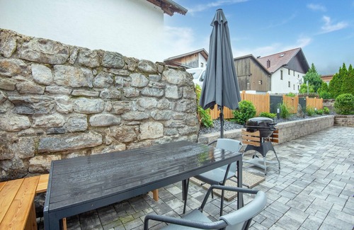 Umhausen Apartamento | Apartamento en Umhausen con jardín y zona de barbacoa