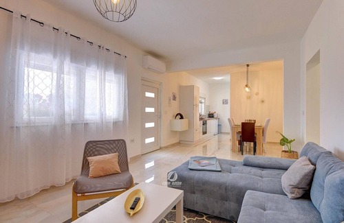 Valtura Apartamento | Apartamento en Valtura con jardín familiar