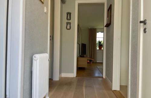 Halmstad Casa | Apartment in villa near the sea
