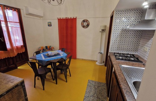 Kamma Apartamento | Apartamento en villa señorial con piscina