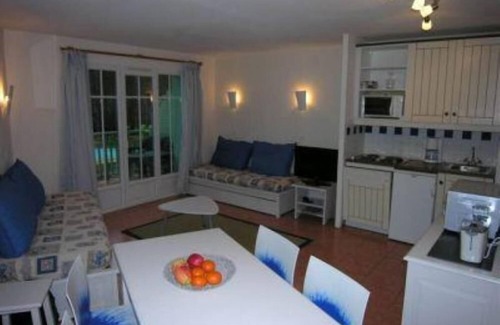 Lacanau-Ocean Apartamento | Apartment in Village LES PINS located on a golf course