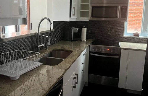 Cote-Saint-Paul Apartamento | Apartment in Ville-Emard
