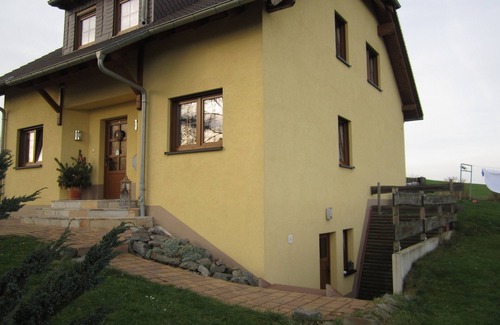 Wildbach Apartamento | Apartamento en Secuencia salvaje entre el pueblo de montaña de Schneeberg y Bad Schlema